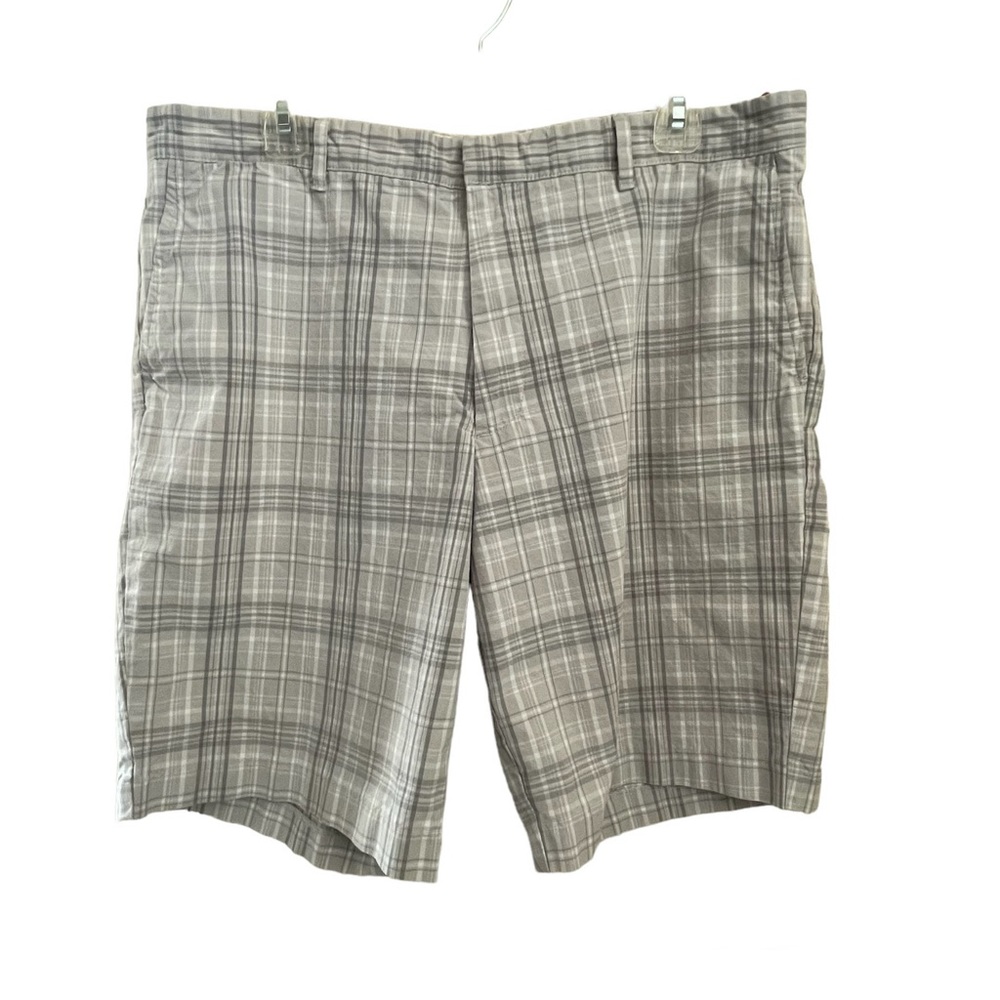 Men’s Dockers Tan & White Plaid Shorts - 36